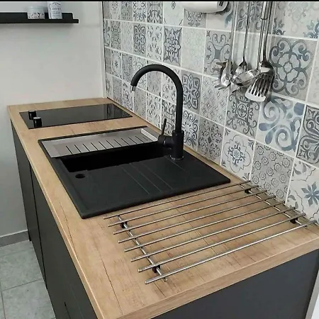 In 42063 Apartment